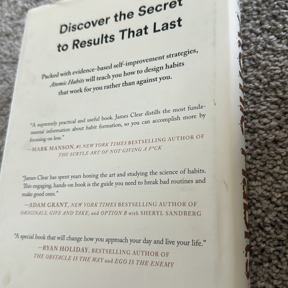Hardcover Atomic Habits by James Clear book - Picture 4 of 5